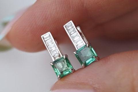 1.25 KARAT ZÜMRÜT PIRLANTA KÜPE