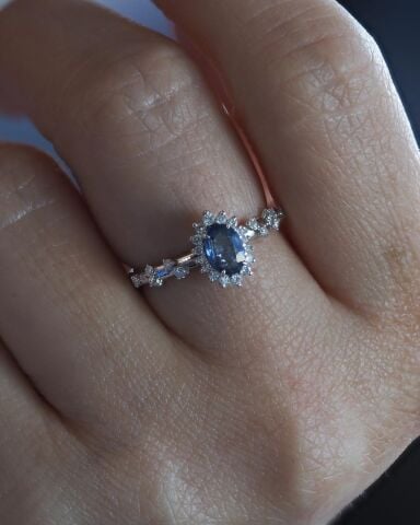 0.58 Karat Safir & Pırlanta Yüzük
