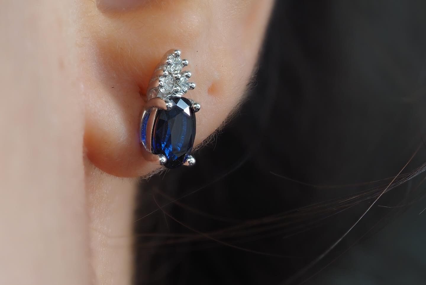 2.15 karat Safir & Pırlanta Küpe