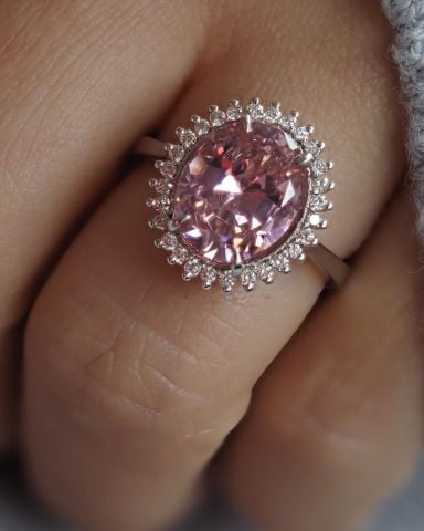 9.25 Karat Qizit Pink & Pırlanta Yüzük