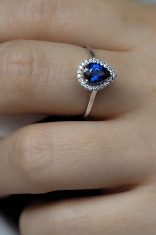 1.07 karat Safir & Pırlanta Yüzük