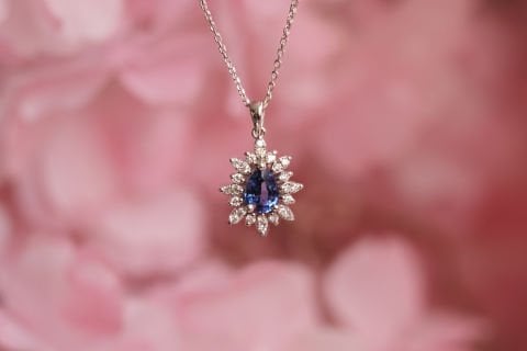 1.14 karat Safir Pırlanta Kolye
