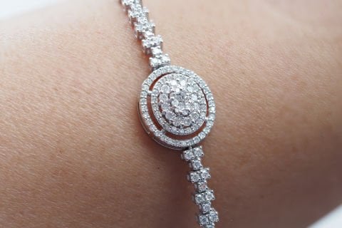 0.85 KARAT PIRLANTA BİLEKLİK