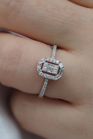 0,34 karat Baget Pırlanta Yüzük