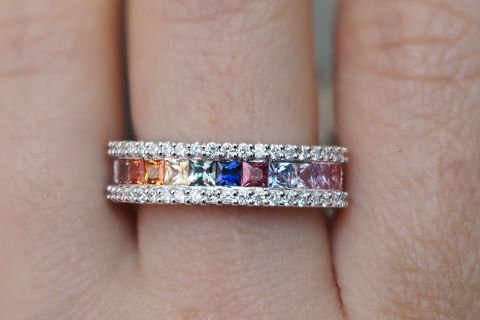 1.60 KARAT RAİNBOW PIRLANTA YÜZÜK