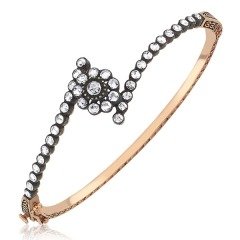 1.02 Karat Elmas Bileklik F-VS