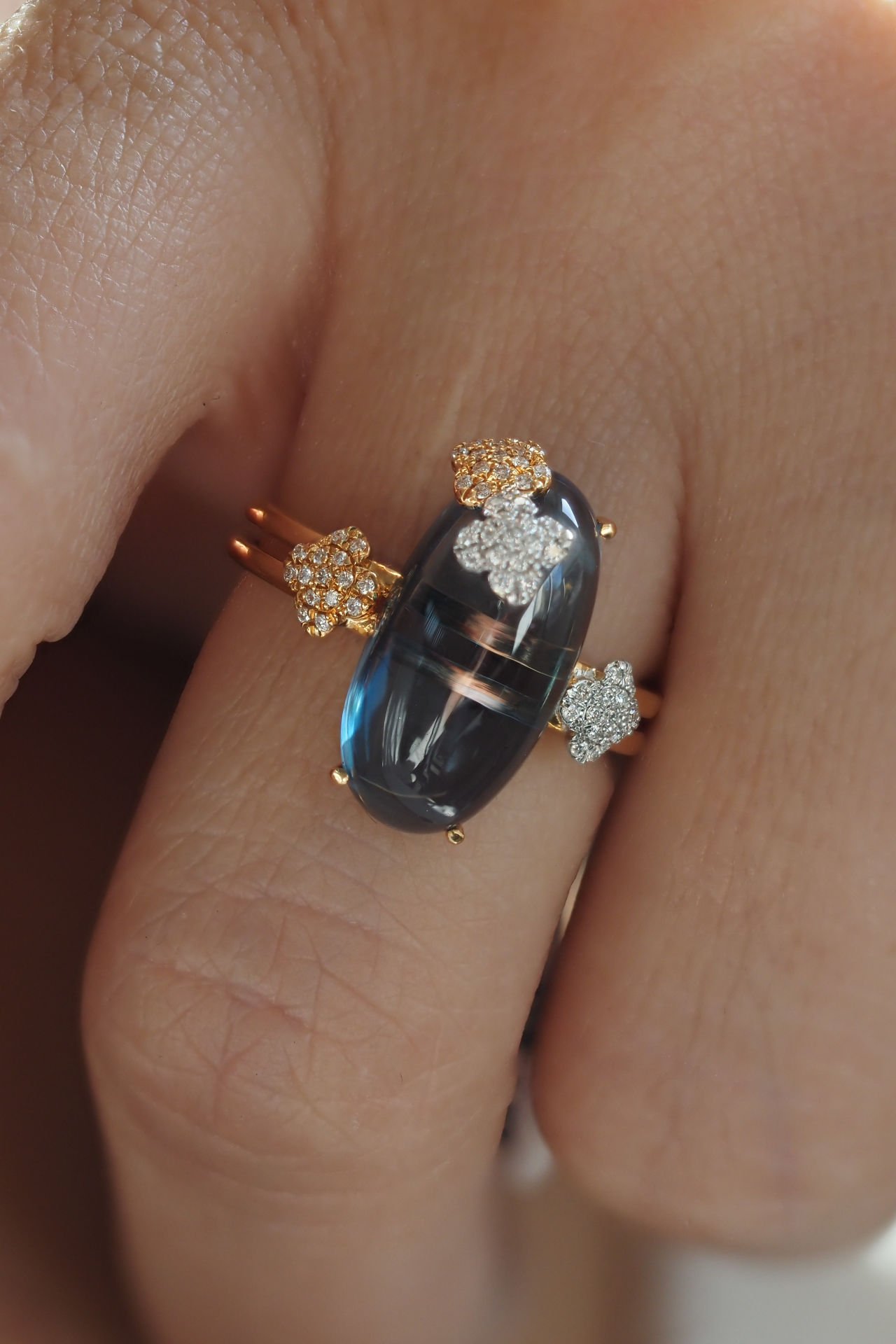 0,53 karat London Blue & Pırlanta Yüzük