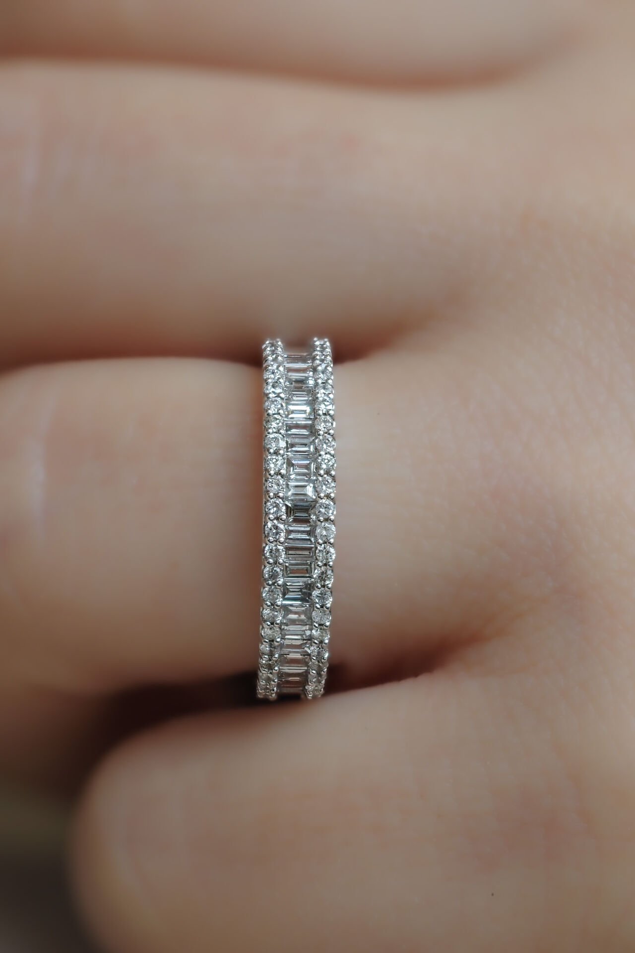 0.75 karat Baget Yarımtur Pırlanta Yüzük