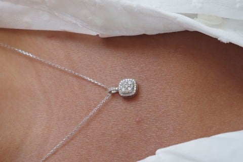0.39 KARAT PIRLANTA KOLYE