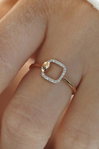 0,07 karat Minimalist Pırlanta Yüzük