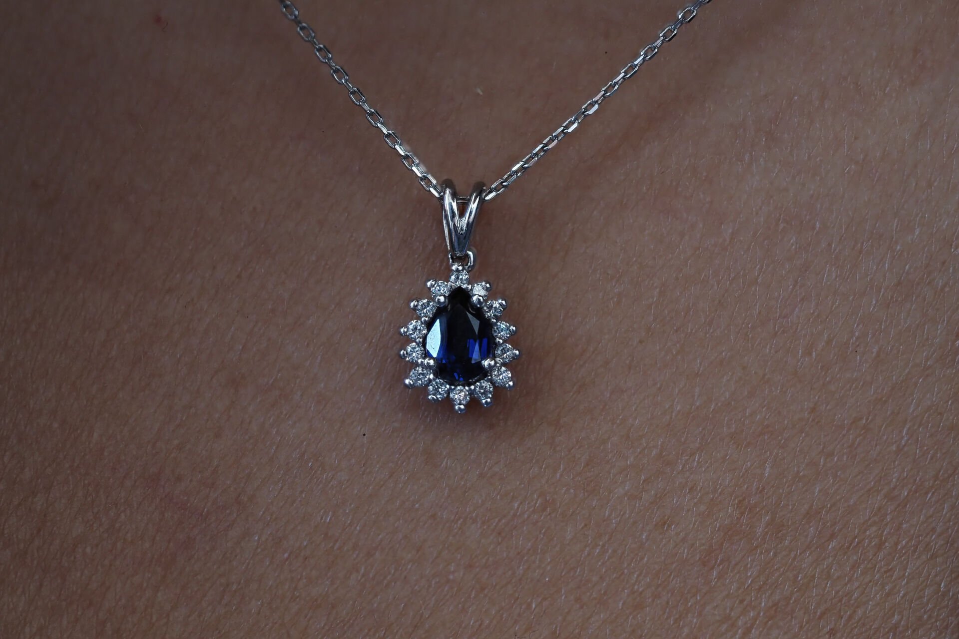 0.66 karat Safir Pırlanta Kolye