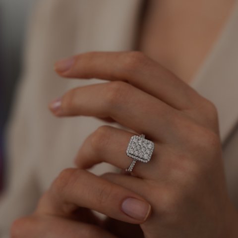 1.12 KARAT  PIRLANTA YÜZÜK