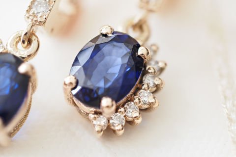 2.18 karat Safir Pırlanta Küpe