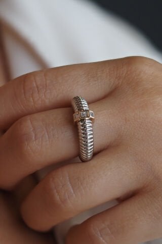 0.19 Karat Tasarım Pırlanta Yüzük