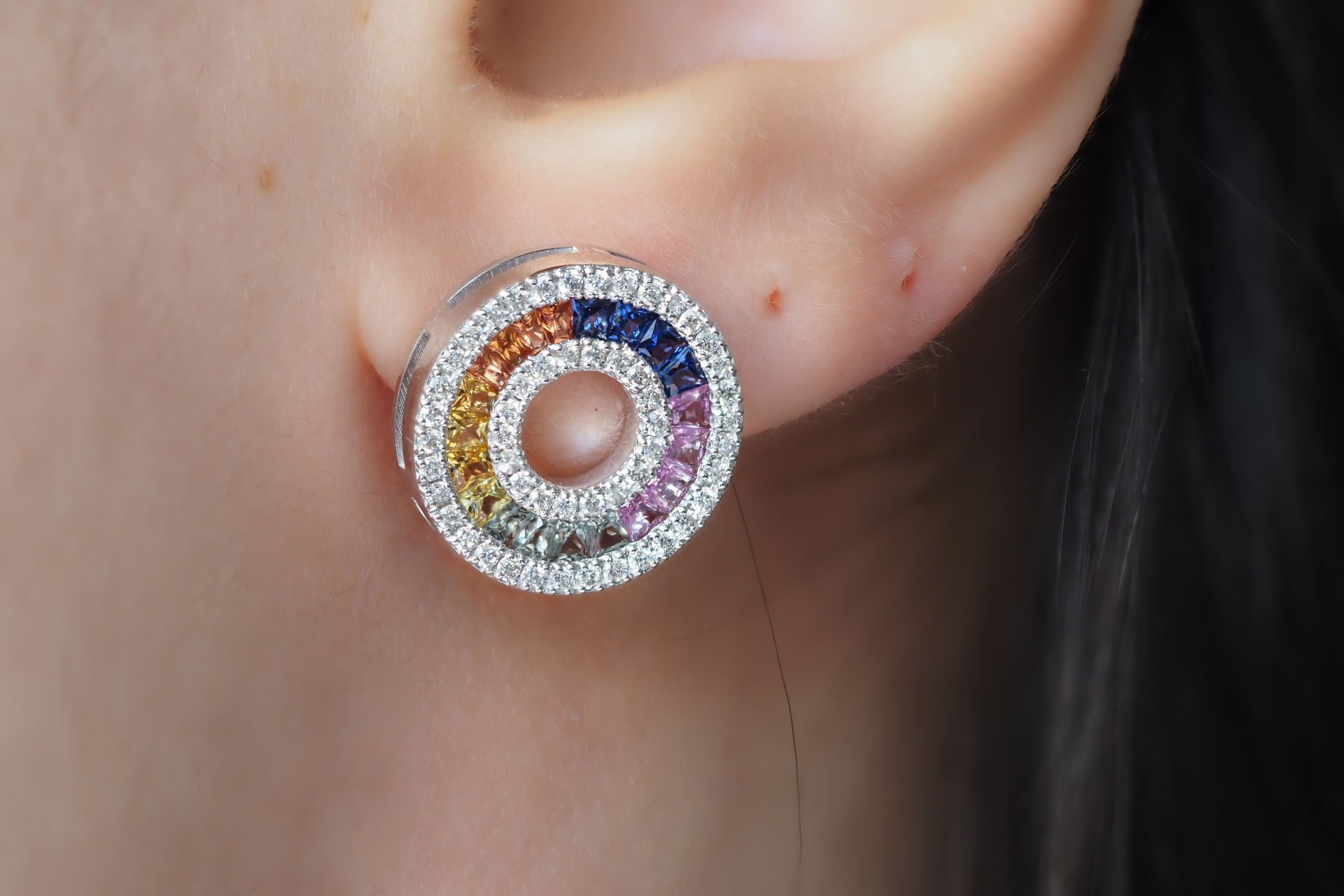 2.98 karat RAİNBOW PIRLANTA KÜPE