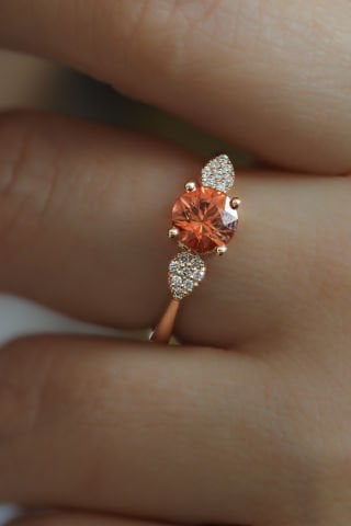 1.28 Karat Renkli Safir Pırlanta Yüzük